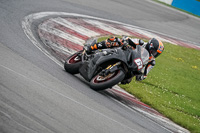 donington-no-limits-trackday;donington-park-photographs;donington-trackday-photographs;no-limits-trackdays;peter-wileman-photography;trackday-digital-images;trackday-photos